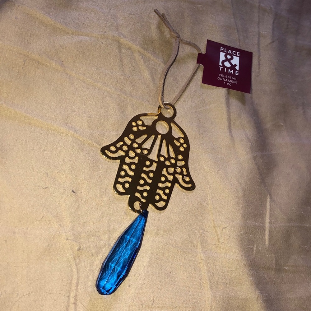 Hamsa Hand in Gold w/blue accent ornament
